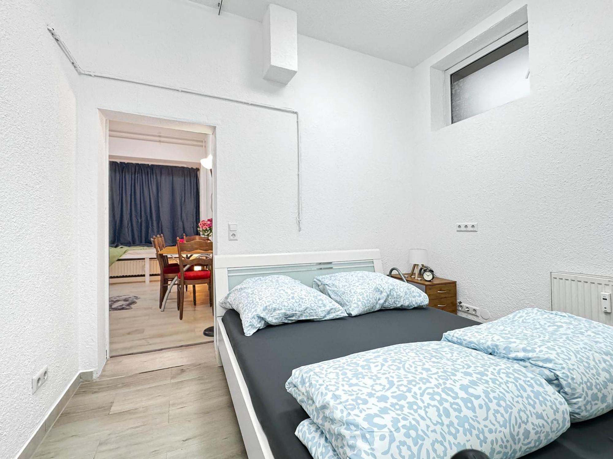 2 Zimmer Apartment Fuer 6 P, 15 Min Zum Flughafen Esslingen am Neckar Eksteriør billede